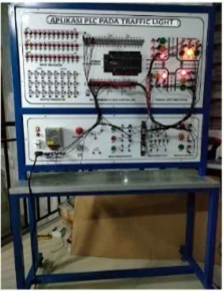 Aplikasi PLC pada Traffic Light